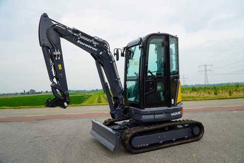 Eurotrac HE26-SR Graafmachine